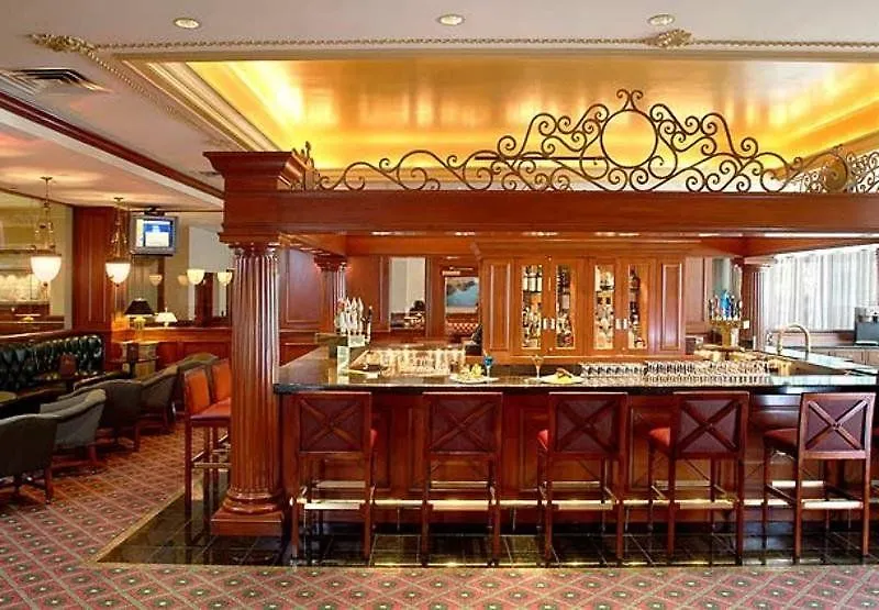New York Marriott At The Brooklyn Bridge Hotel