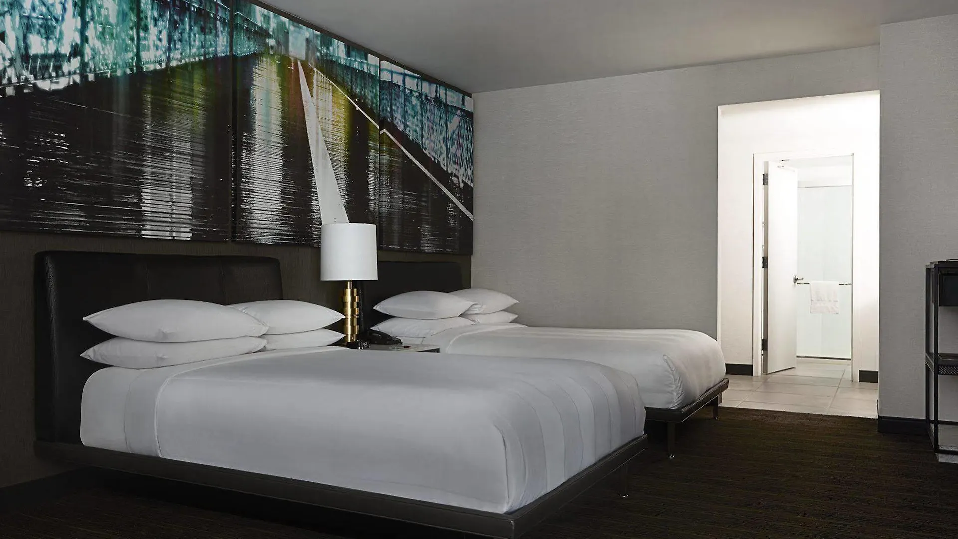 New York Marriott At The Brooklyn Bridge Hotel
